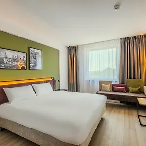 3* Hotel Campanile Polnoc