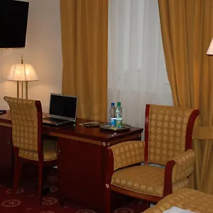 Hotel Holiday Park Hotel